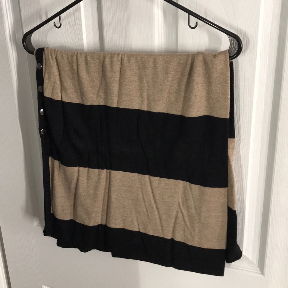 Seraphine nursing/maternity scarf/poncho/wrap